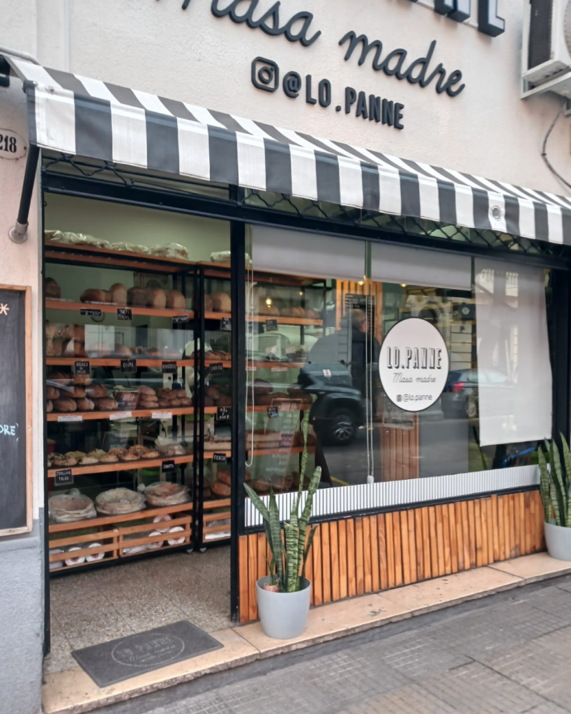 Frente antes Panadería Lo Panne - Reformas Comerciales